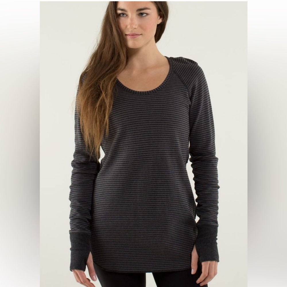 Lululemon Open Your Heart Reversible Long Sleeve Gray Striped Shirt Thumbholes
